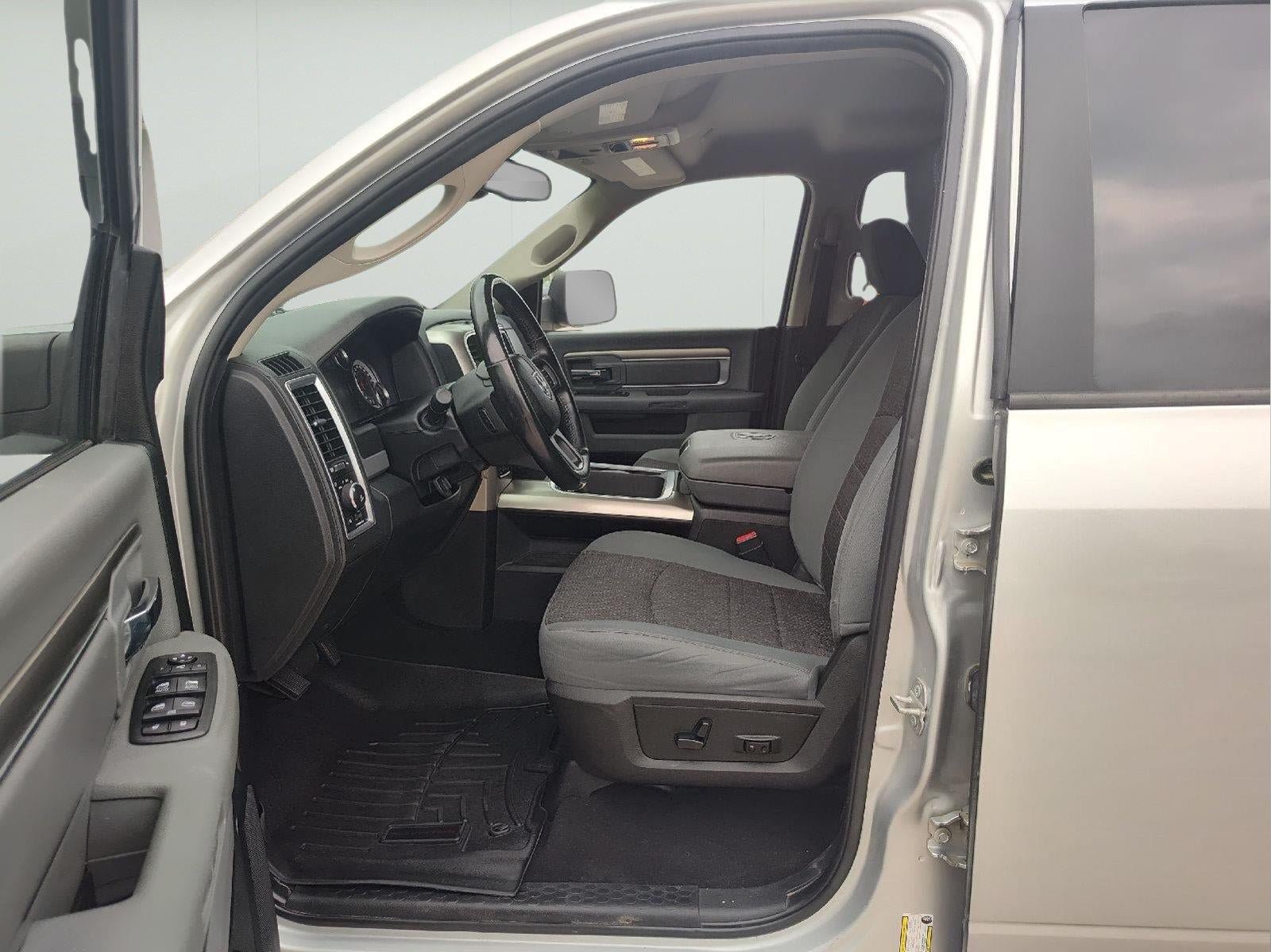 Used 2017 RAM 1500 Big Horn AWD/4WD image 11
