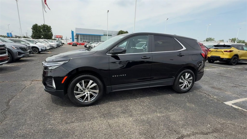 Used 2023 Chevrolet Equinox LT image 4