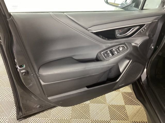 Used 2023 Subaru Outback Limited image 17