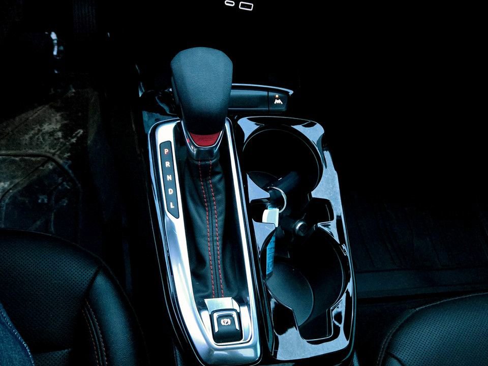 Used 2024 Chevrolet Trax RS w/ Sunroof Package image 28