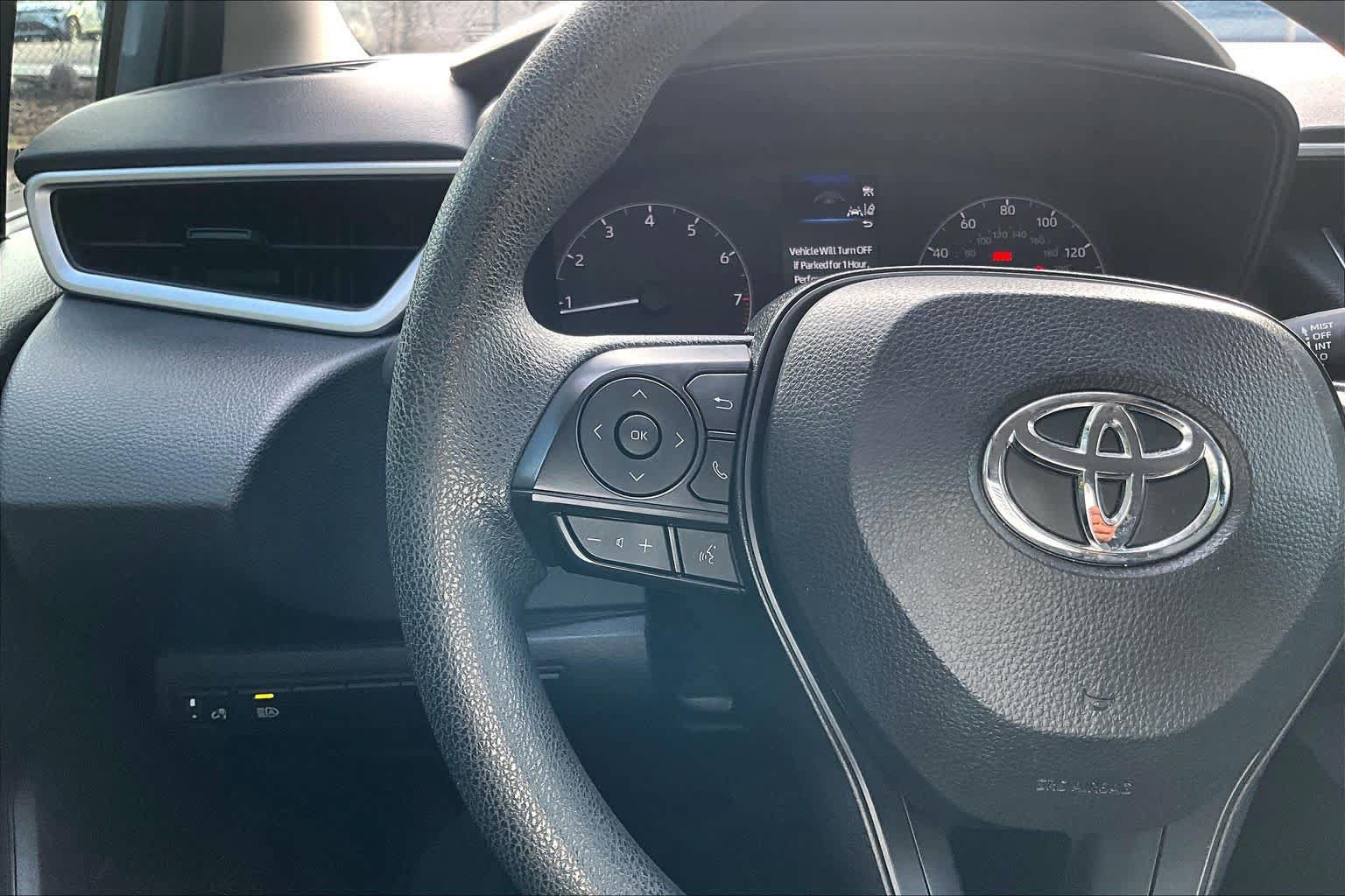 Certified 2025 Toyota Corolla LE w/ Convenience Package FWD image 24