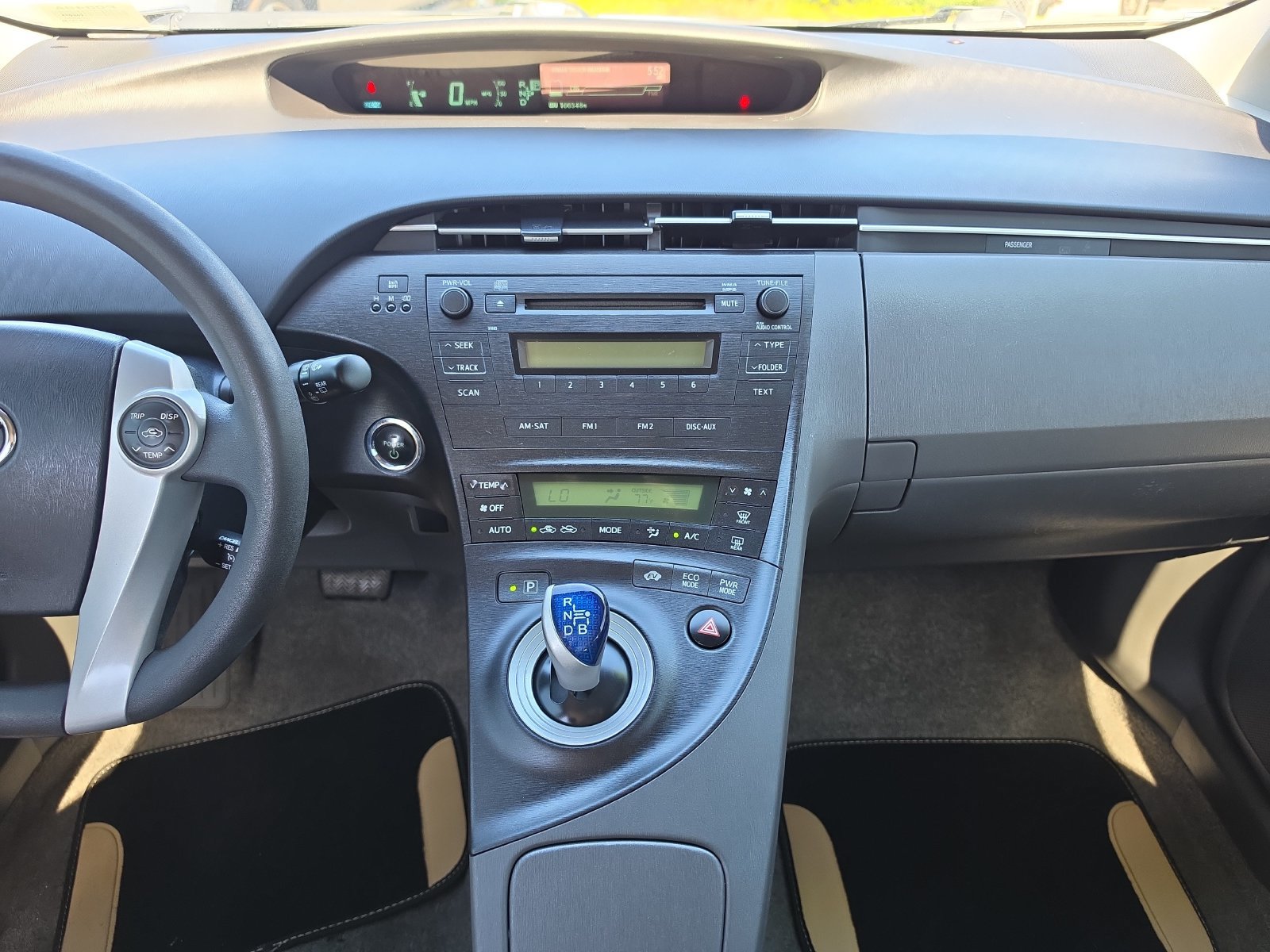 Used 2011 Toyota Prius Two FWD image 11