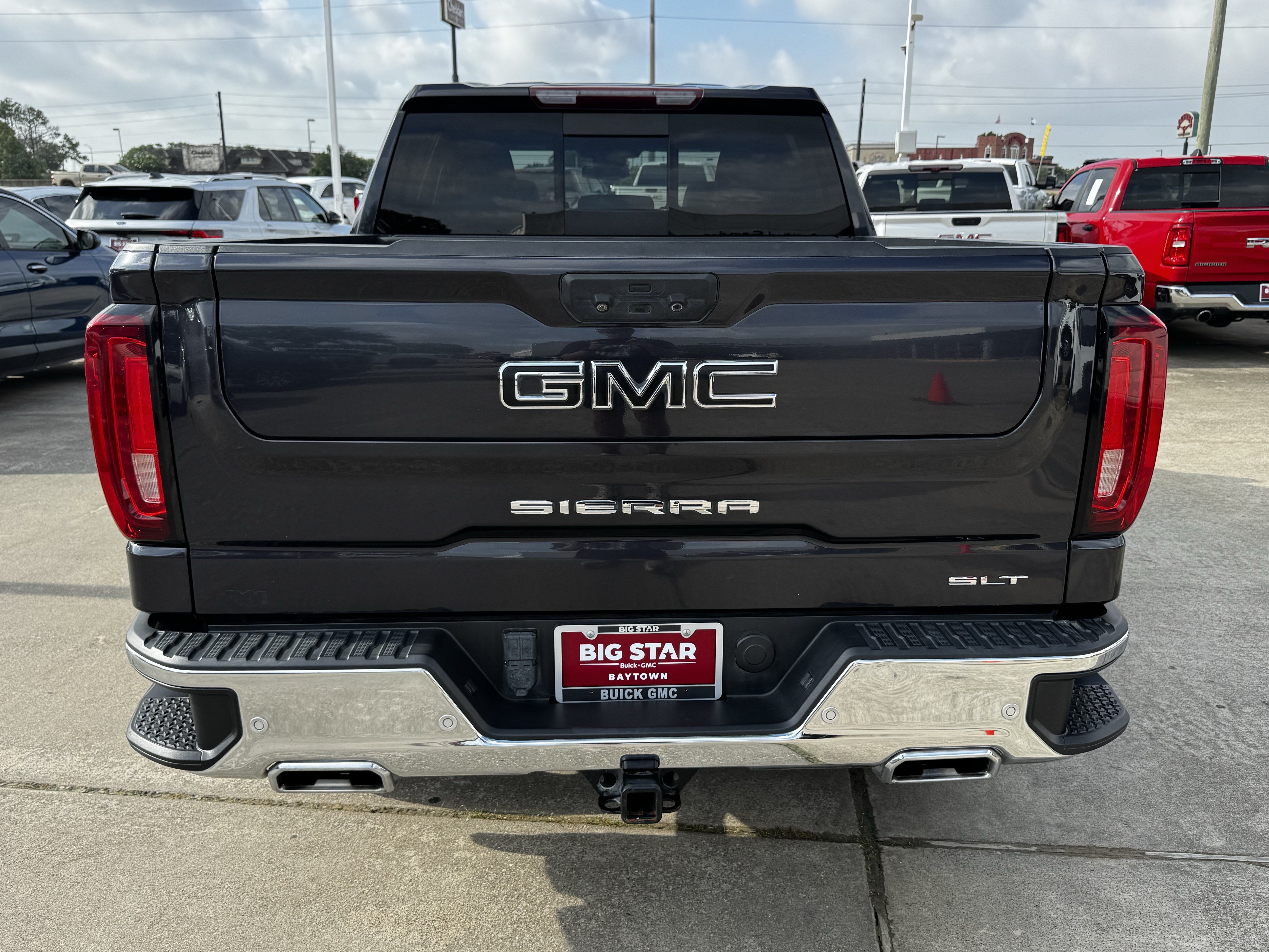 Used 2023 GMC Sierra 1500 SLT AWD/4WD image 20