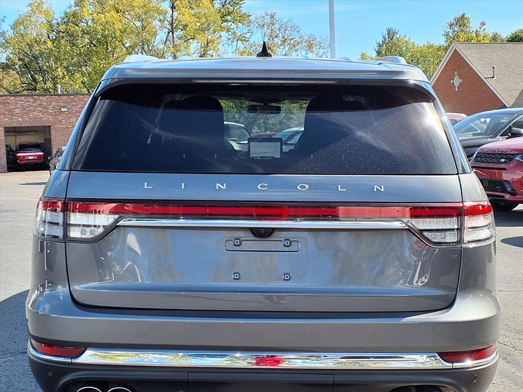 Certified 2023 Lincoln Aviator Reserve w/ Equipment Group 201A image 27