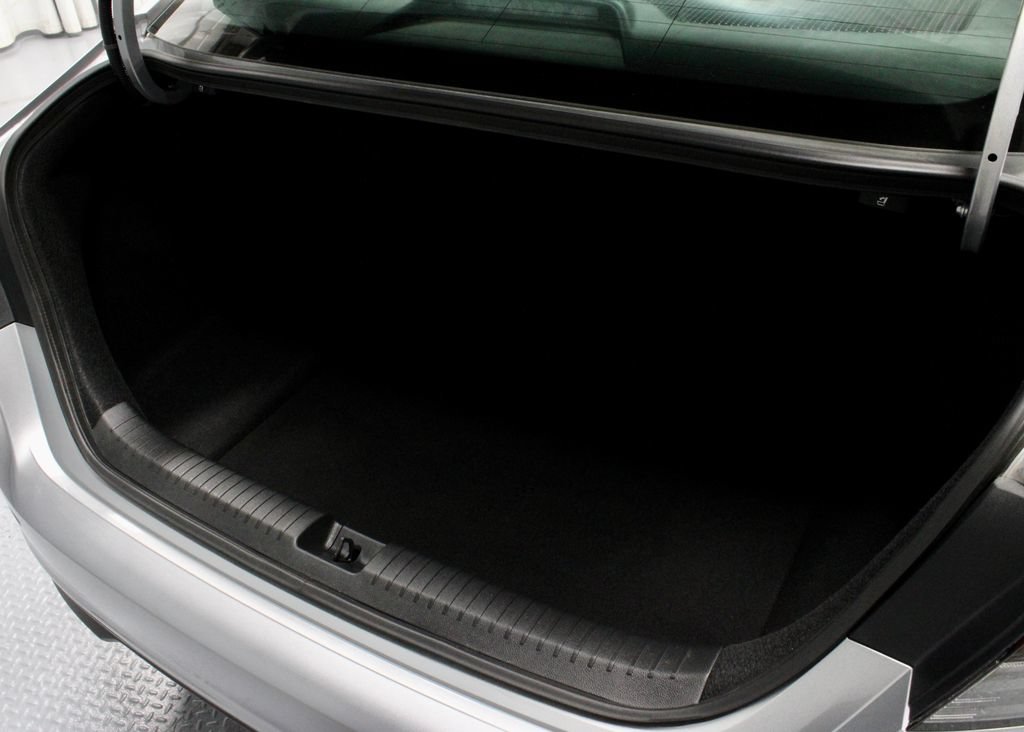 Used 2025 Honda Accord Sport image 14