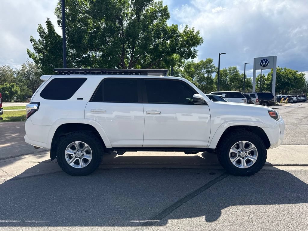 Used 2020 Toyota 4Runner SR5 AWD/4WD image 6
