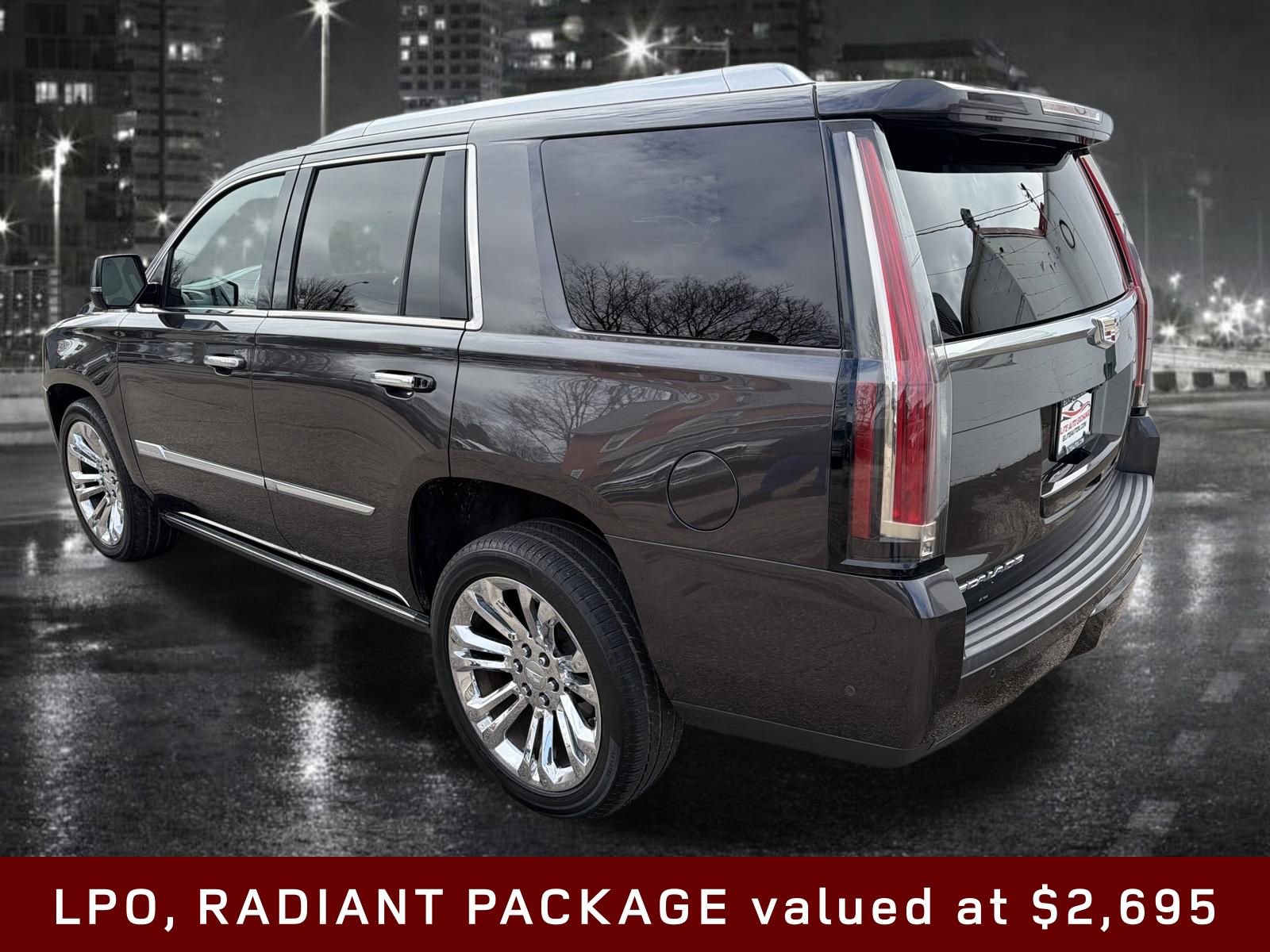 Used 2017 Cadillac Escalade Premium Luxury w/ LPO, Radiant Package AWD/4WD image 4