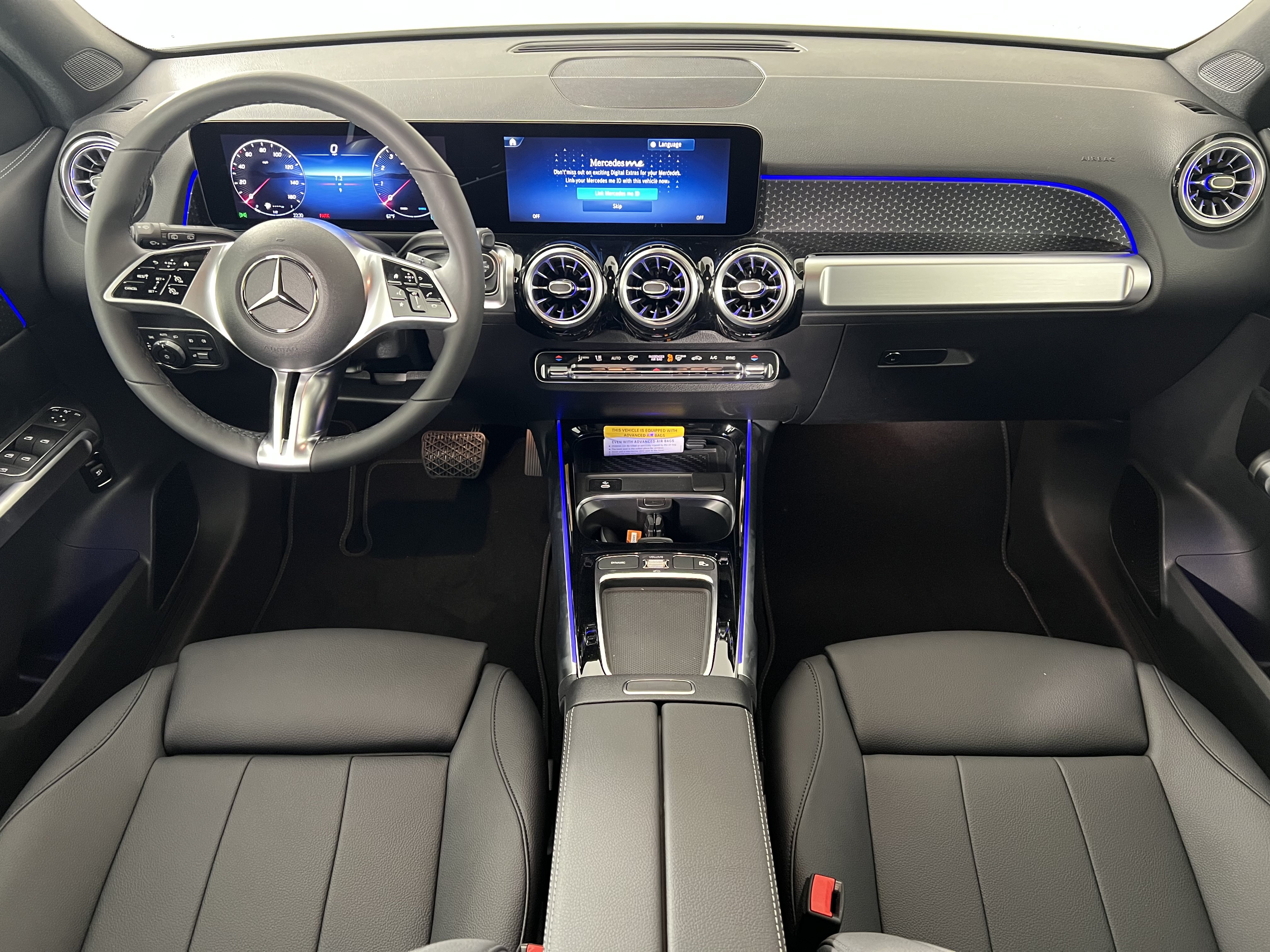 Used 2026 Mercedes-Benz GLB 250 4MATIC image 23