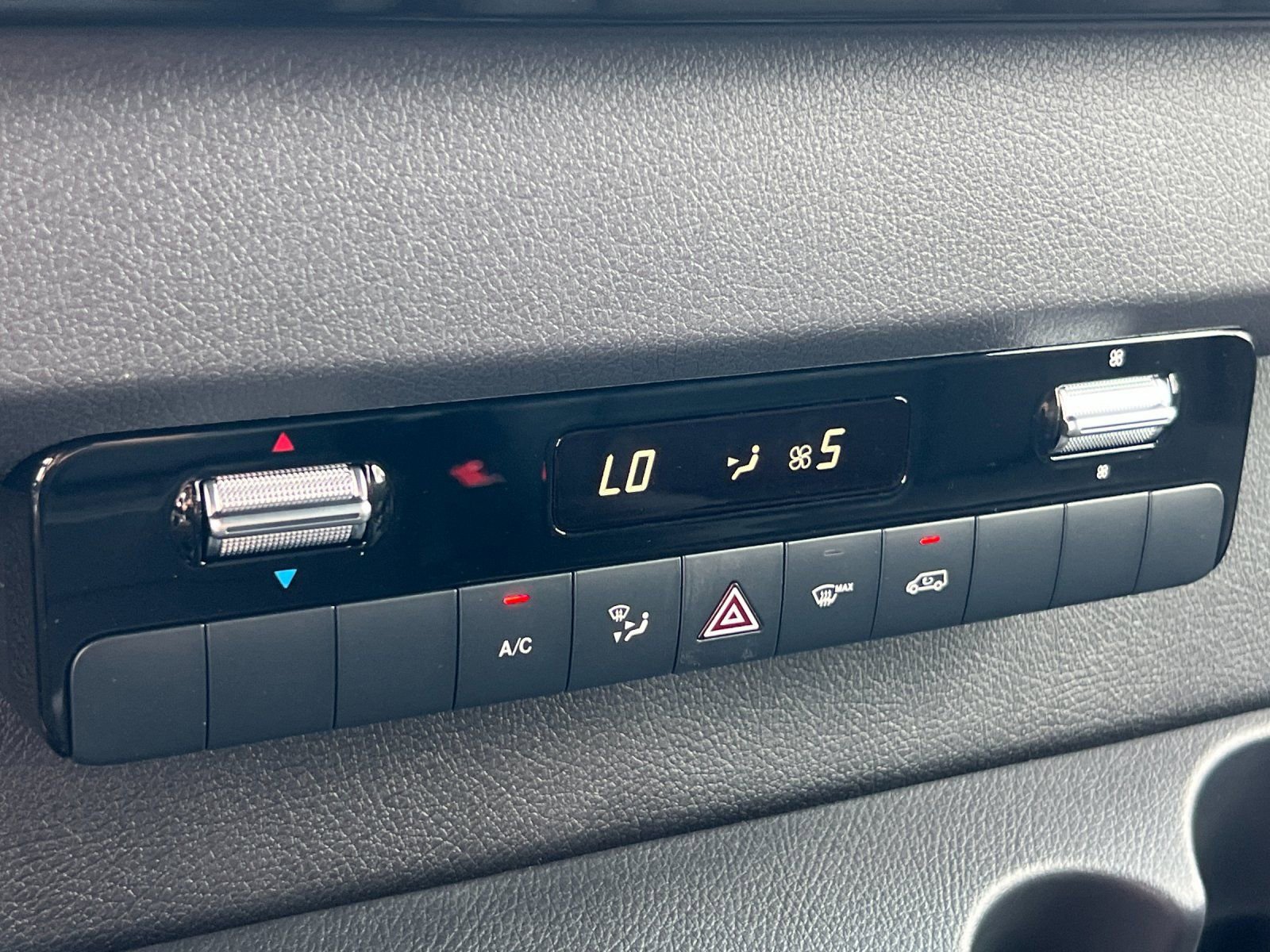 New 2025 Mercedes-Benz Sprinter 2500 image 15