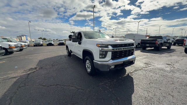 Used 2021 Chevrolet Silverado 2500 LT w/ Convenience Package image 2
