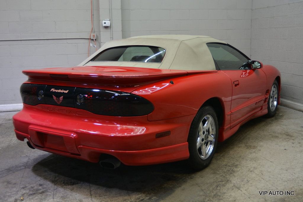 Used 2002 Pontiac Firebird Convertible w/ Sport Appearance Pkg image 8