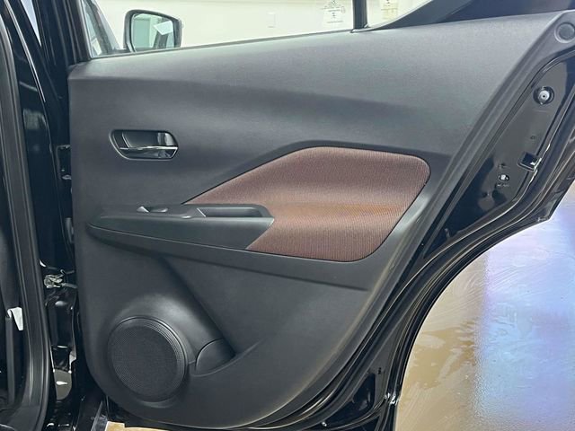 Used 2024 Nissan Kicks SR image 23