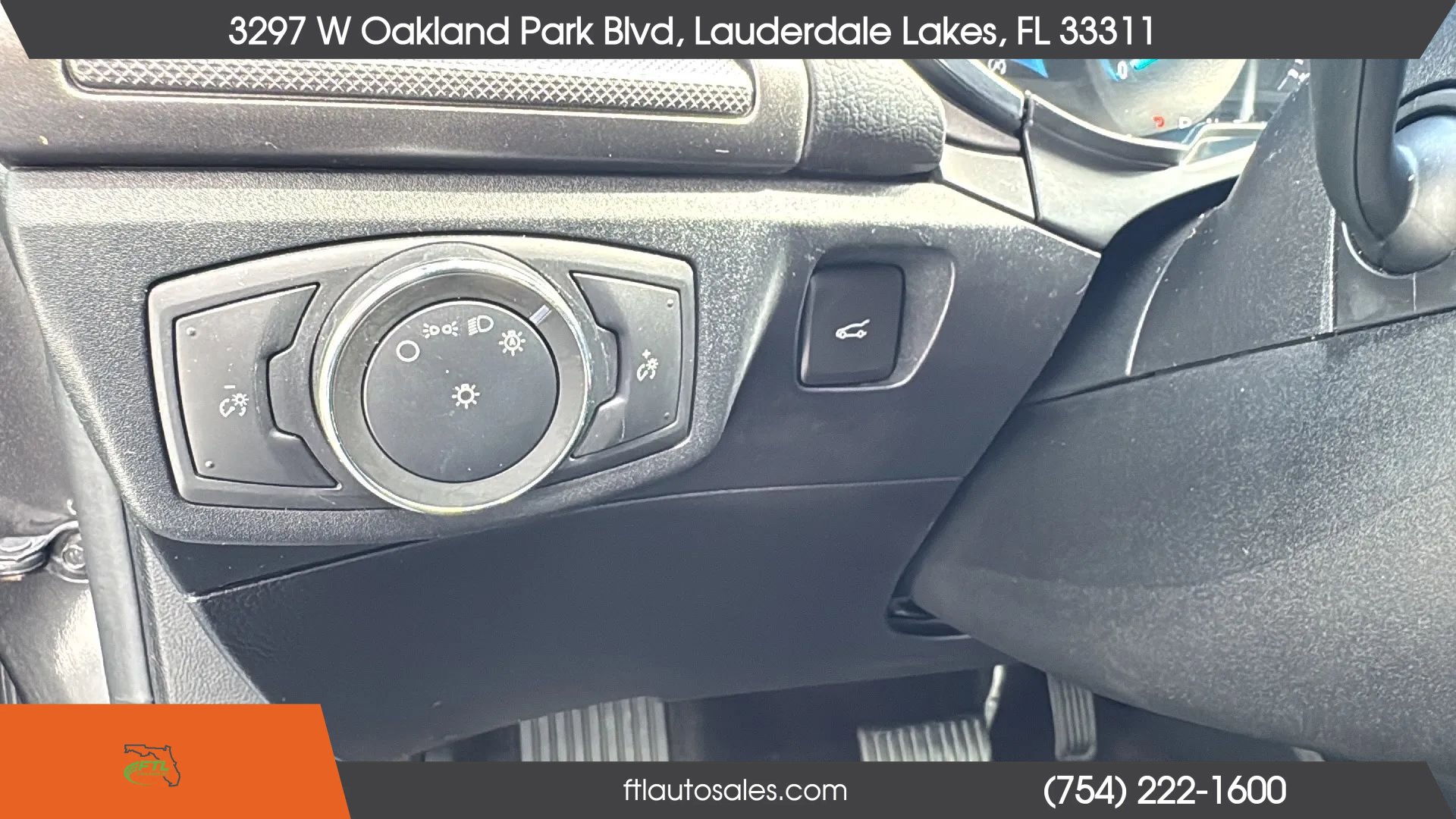 Used 2020 Ford Fusion SE image 45