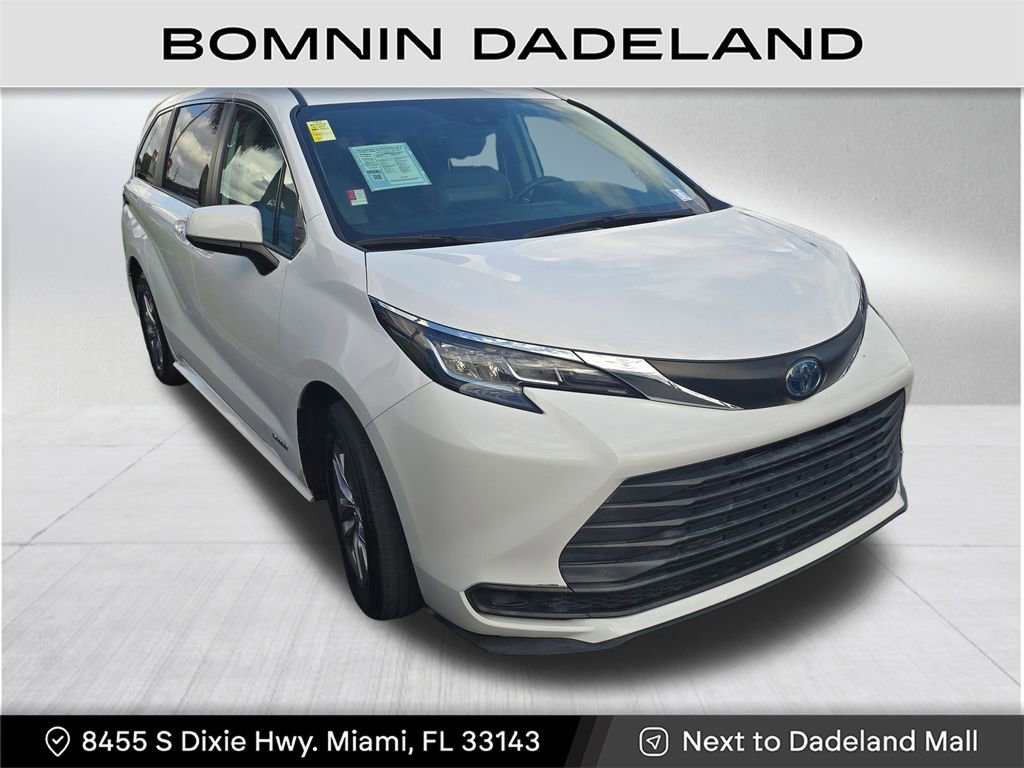 Used 2021 Toyota Sienna LE