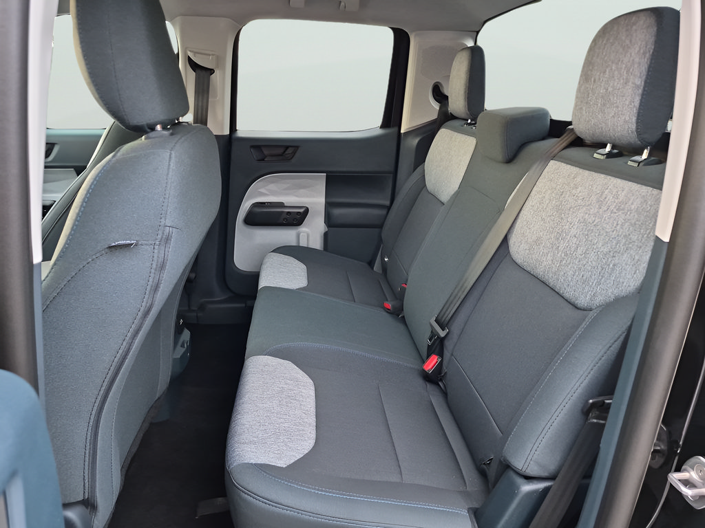 Used 2026 Ford Maverick XLT w/ XLT Luxury Package FWD image 40