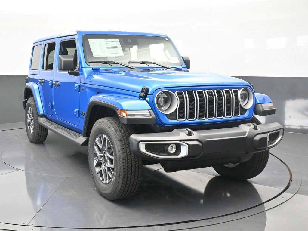 Used 2025 Jeep Wrangler Unlimited Sahara AWD/4WD image 9