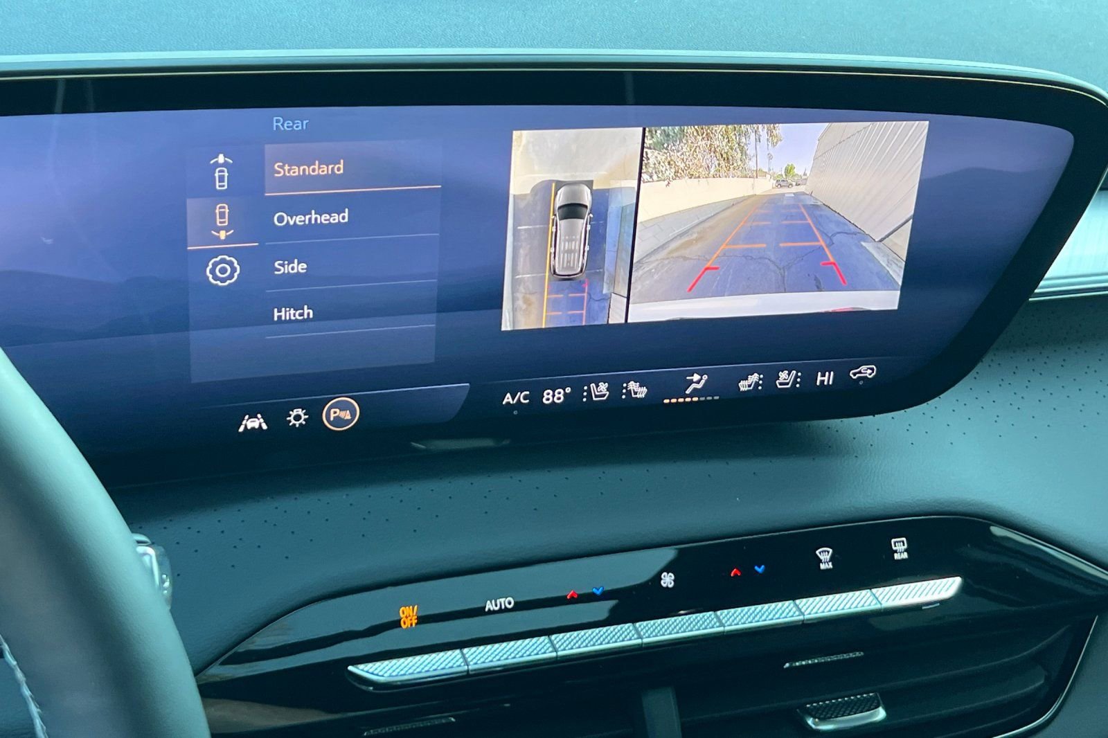 New 2026 Buick Enclave Avenir w/ Super Cruise Package FWD image 20