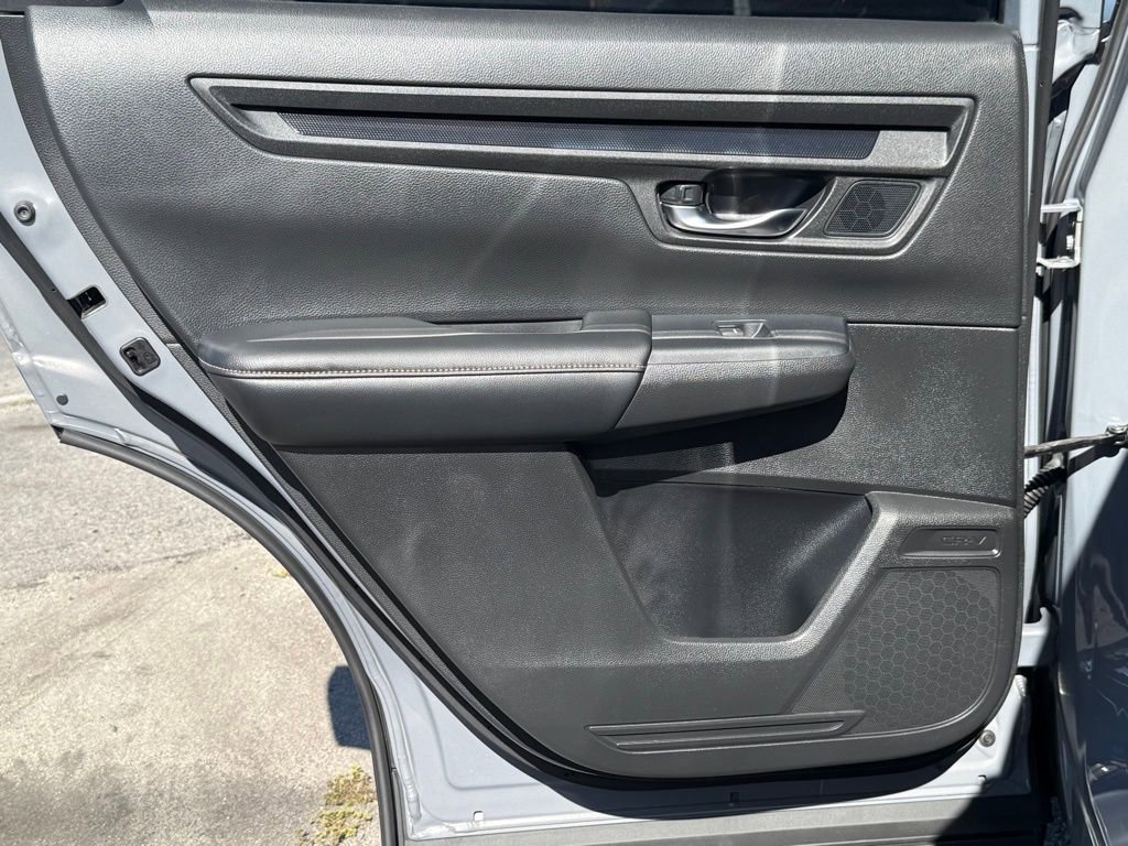 Used 2025 Honda CR-V Sport-L image 38
