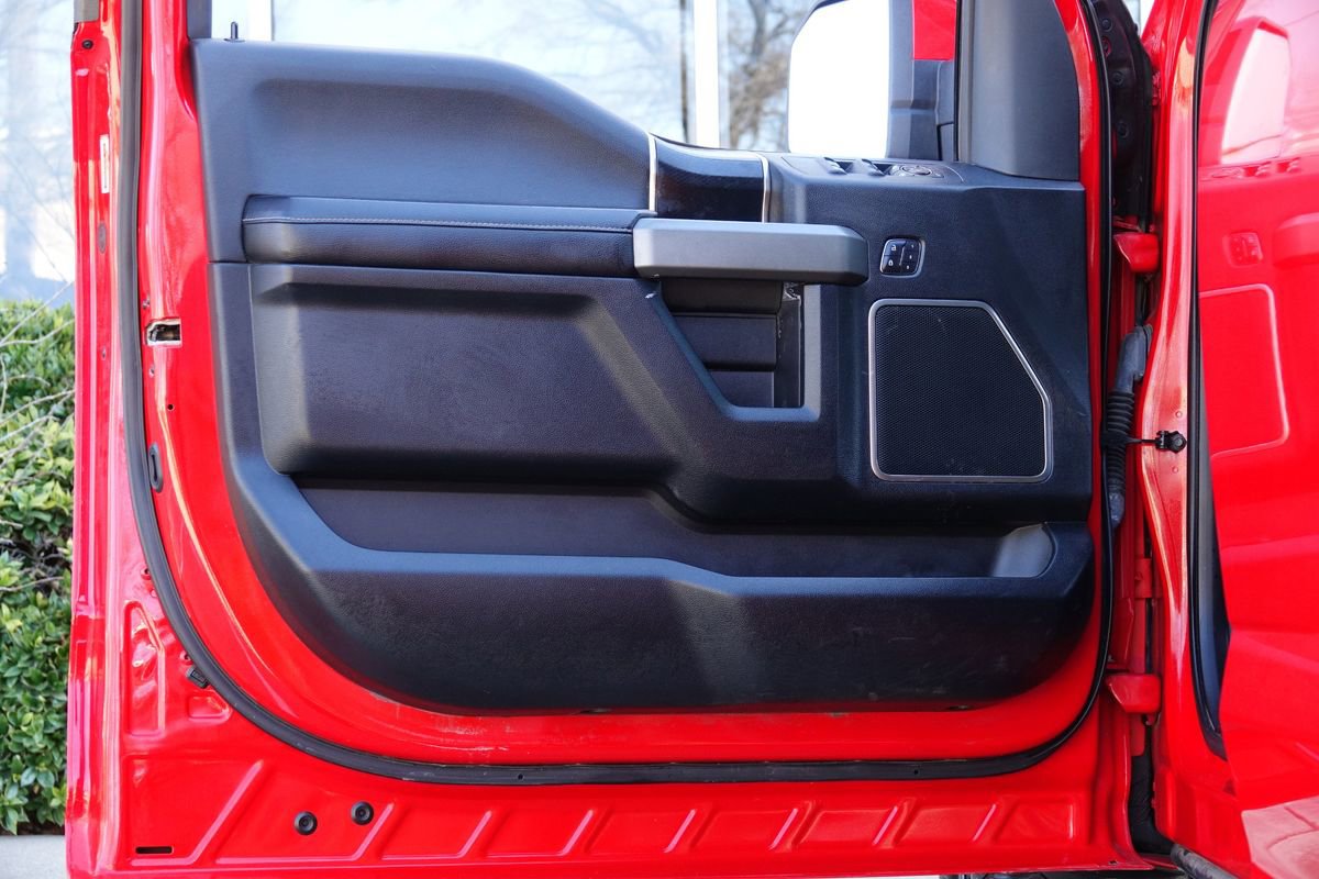 Used 2018 Ford F150 Raptor w/ Equipment Group 802A Luxury AWD/4WD image 37