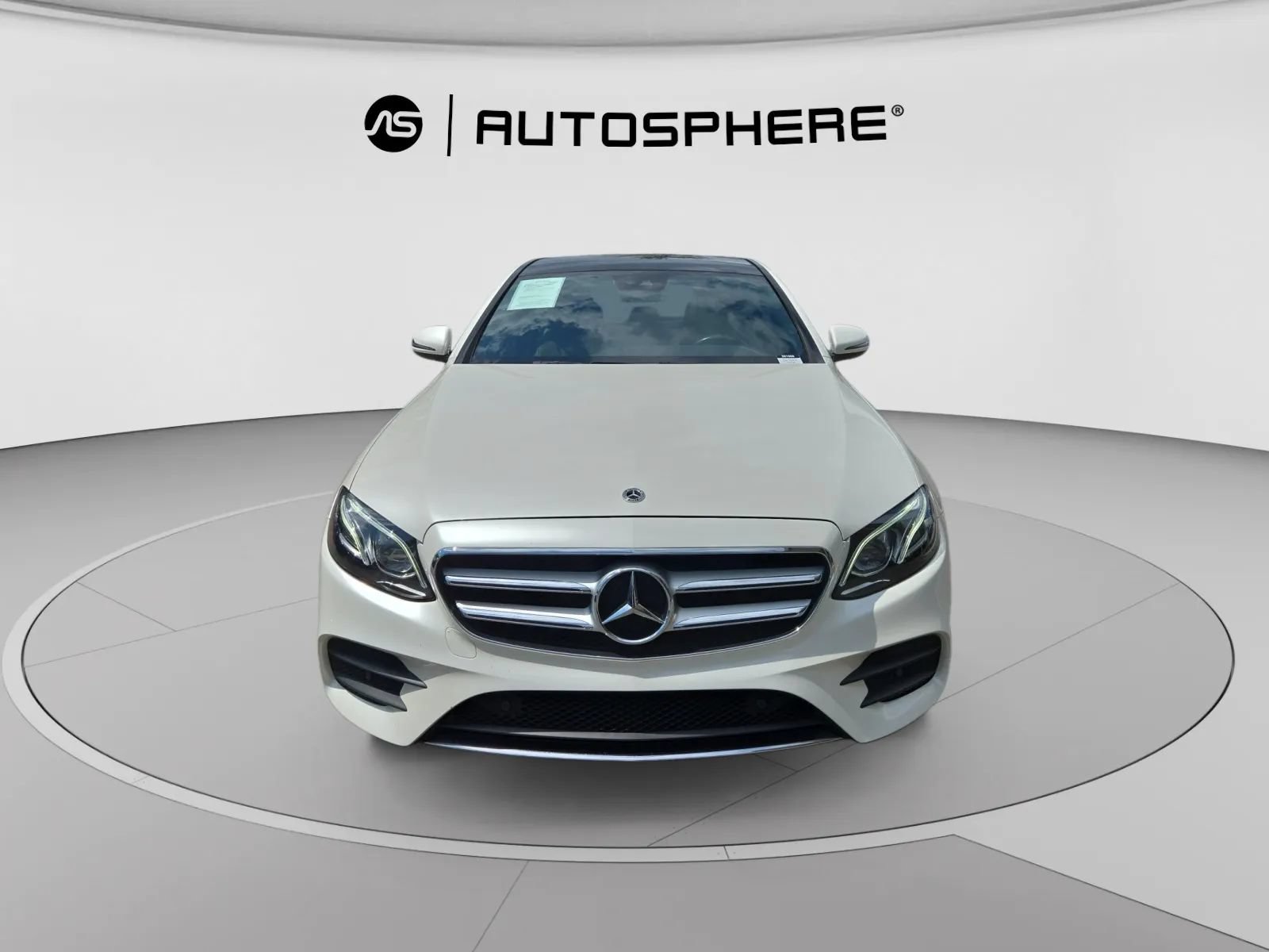Used 2018 Mercedes-Benz E 300 image 2