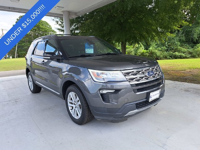 Certified 2018 Ford Explorer XLT w/ Equipment Group 202A