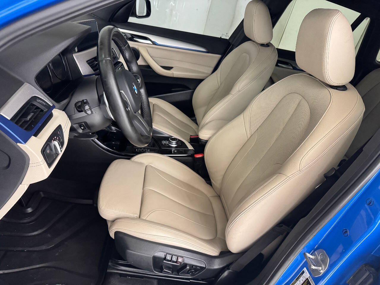 Used 2021 BMW X1 sDrive28i w/ M Sport Package FWD image 41