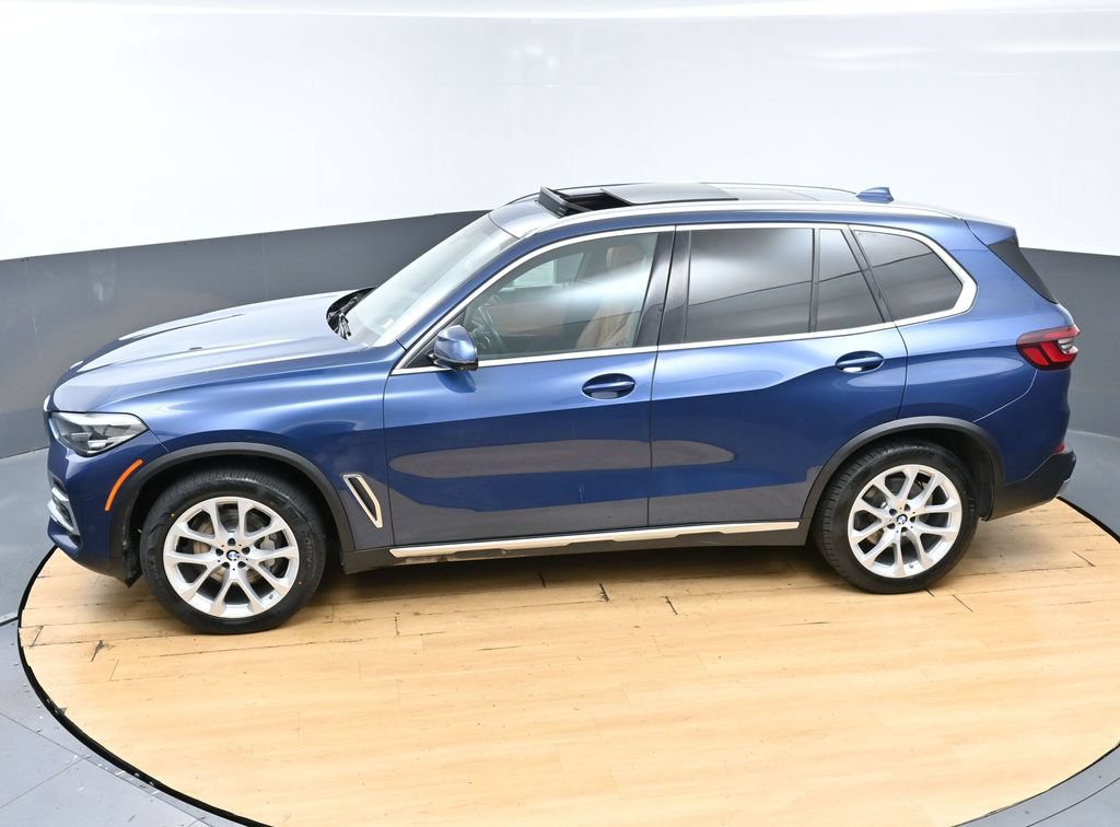 Used 2022 BMW X5 xDrive40i AWD/4WD image 47