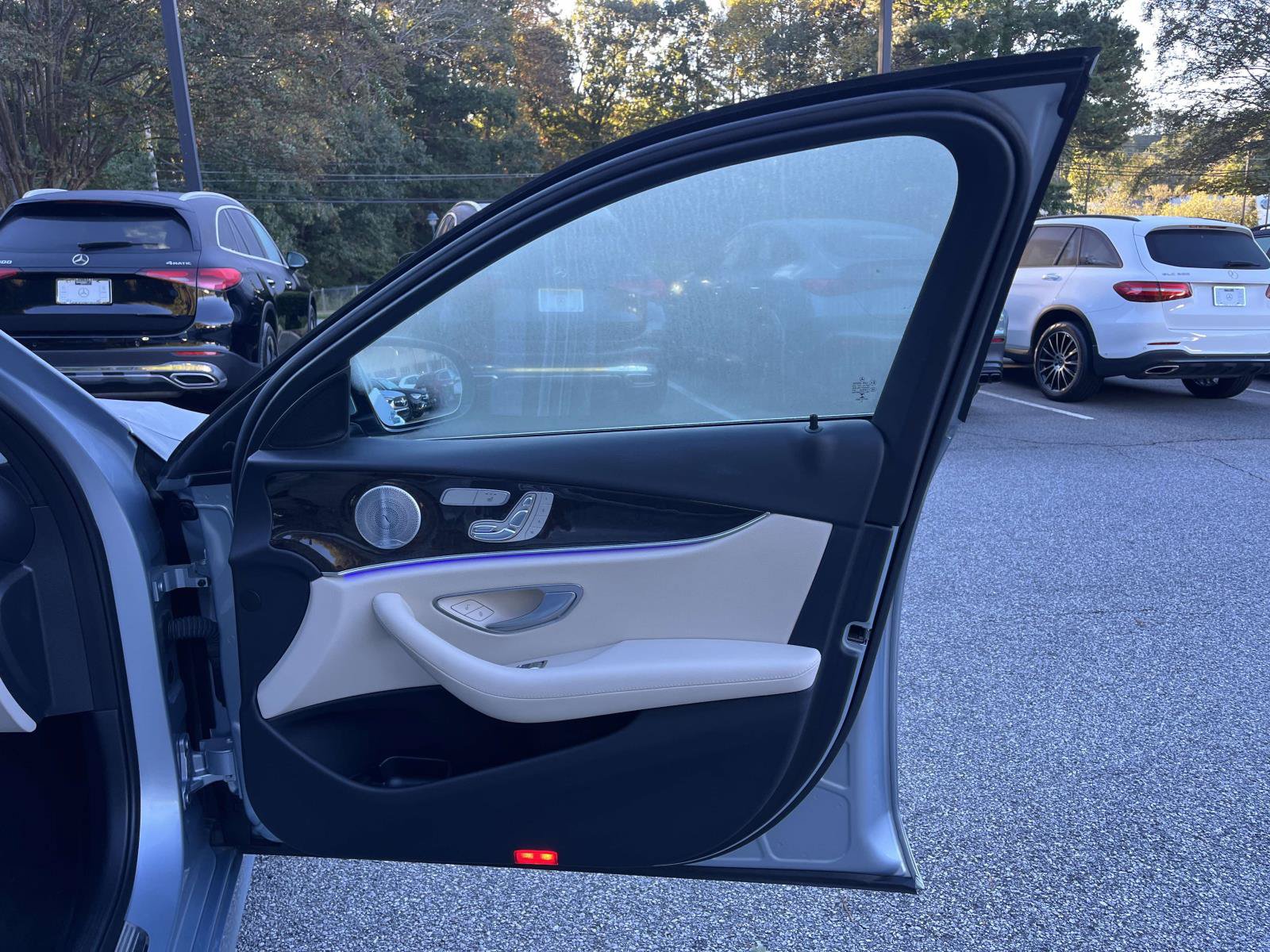 Used 2018 Mercedes-Benz E 300 image 47