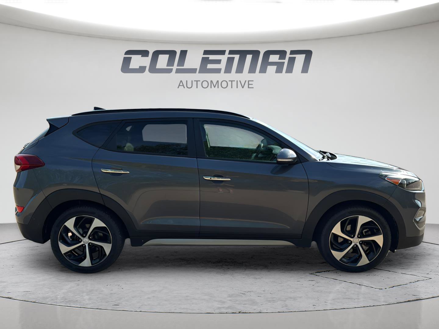 Used 2017 Hyundai Tucson Limited w/ Limited Ultimate Package 03 FWD image 10
