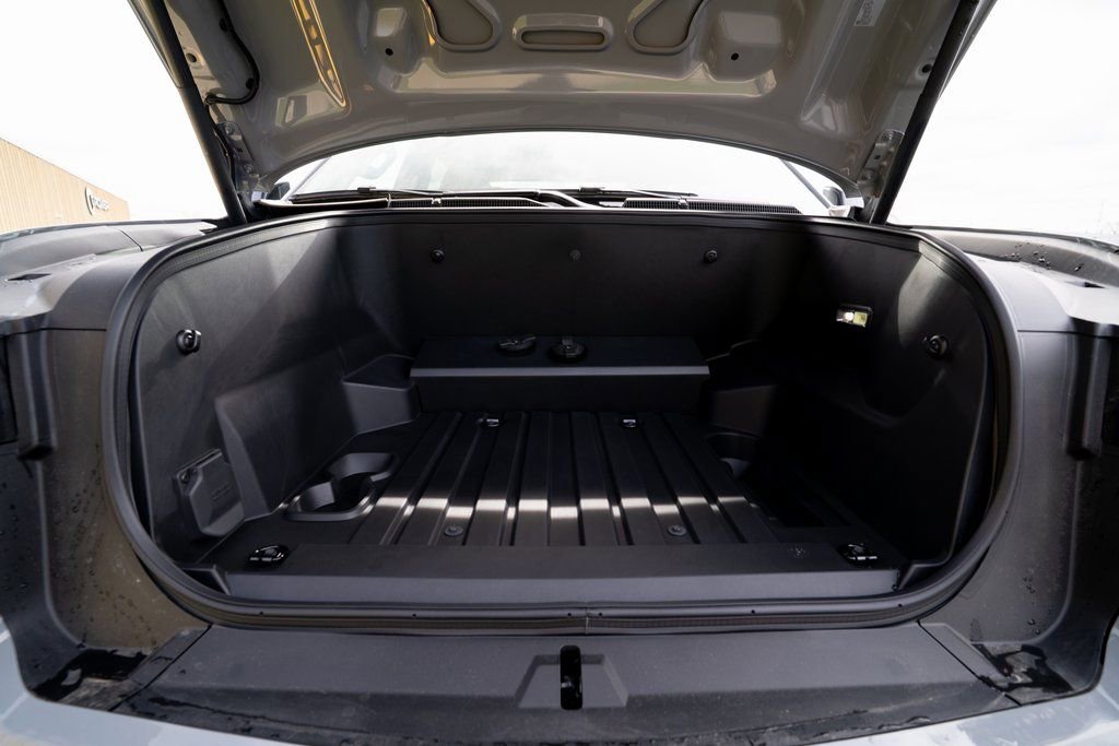New 2025 Chevrolet Silverado EV LT image 35