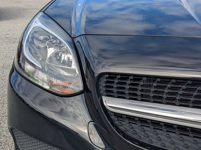 Used 2018 Mercedes-Benz SLC 300 image 10