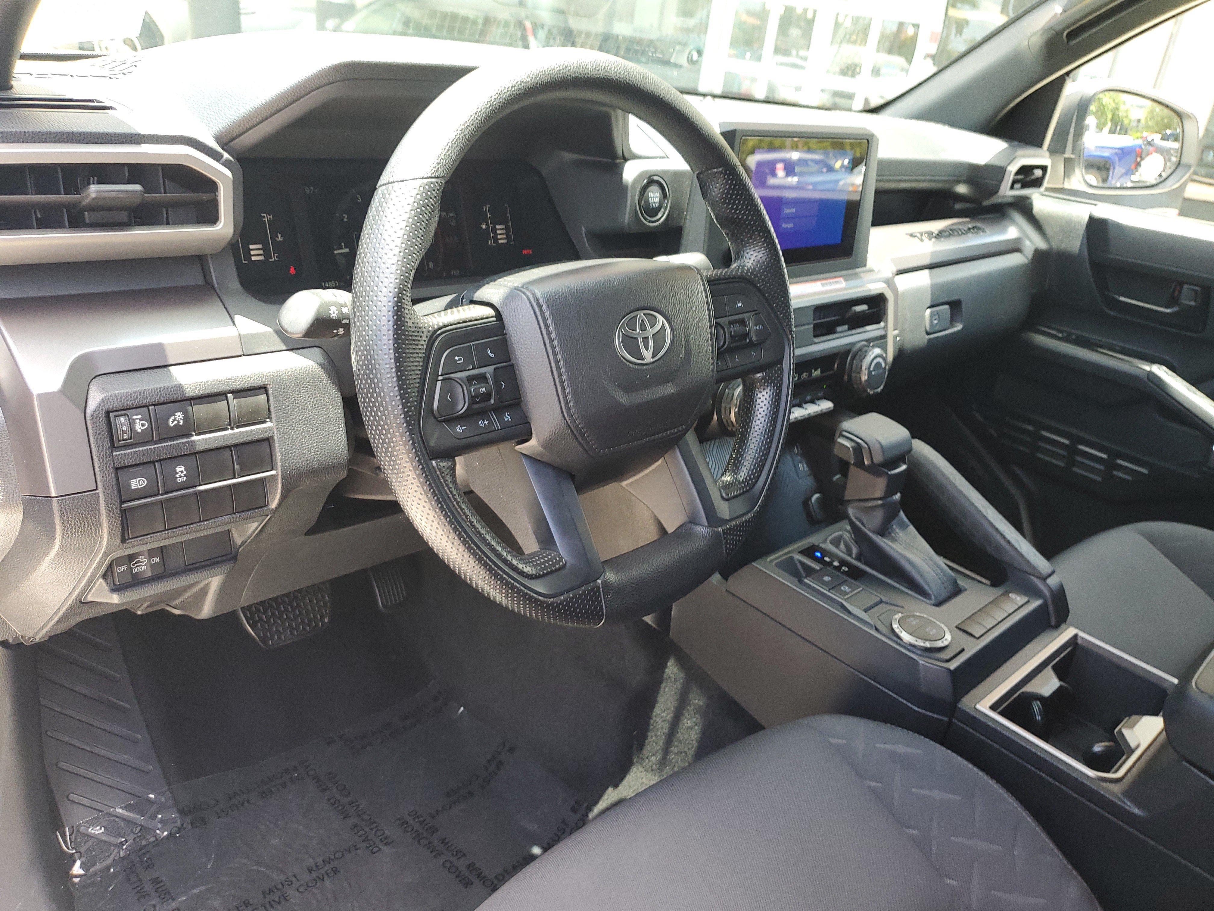 Used 2025 Toyota Tacoma SR5 RWD image 18