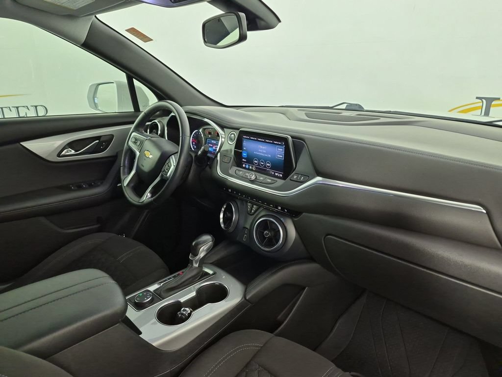 Used 2019 Chevrolet Blazer LT AWD/4WD image 39