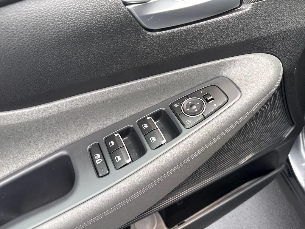 Certified 2023 Hyundai Santa Fe SEL AWD/4WD image 10