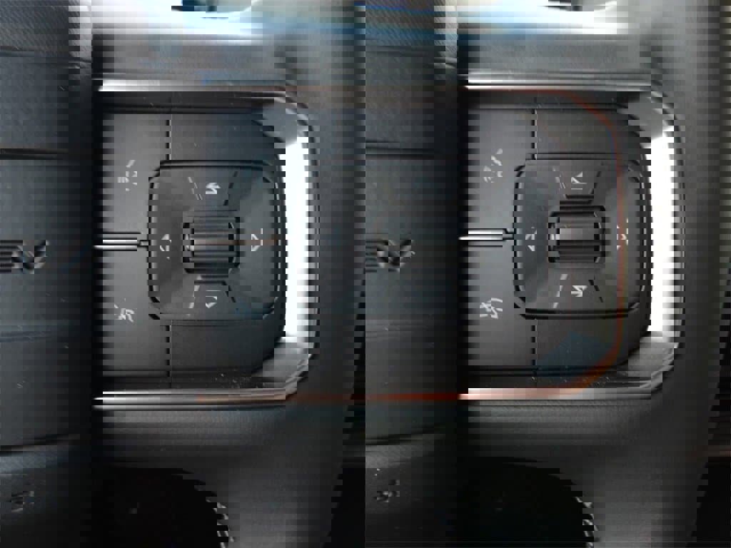 New 2025 GMC Hummer EV 2X image 28