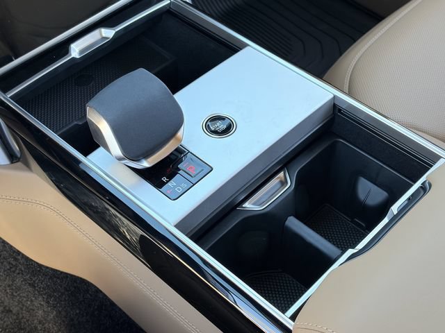 New 2026 Land Rover Range Rover SE AWD/4WD image 9