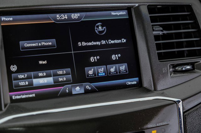 Used 2015 Lincoln MKS w/ Equipment Group 101A image 27