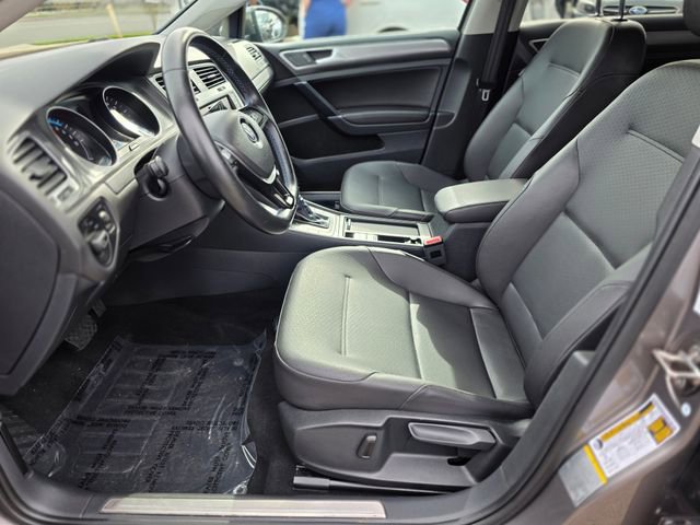 Used 2016 Volkswagen e-Golf SEL Premium image 15