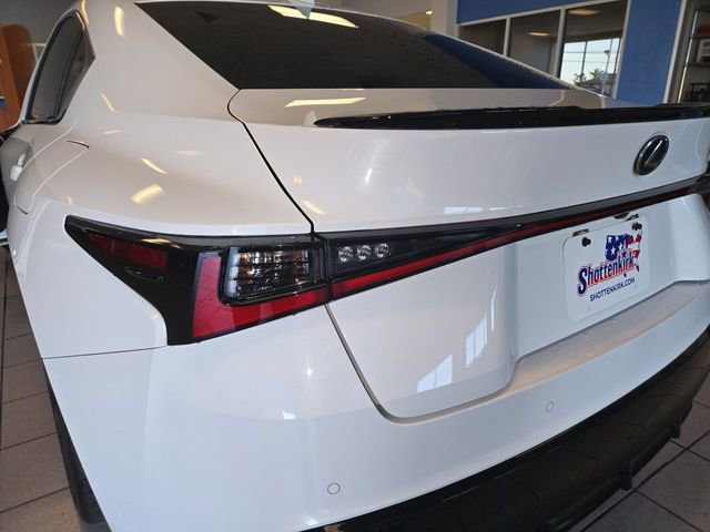 Used 2023 Lexus IS 350 F Sport w/ Navigation Package image 28