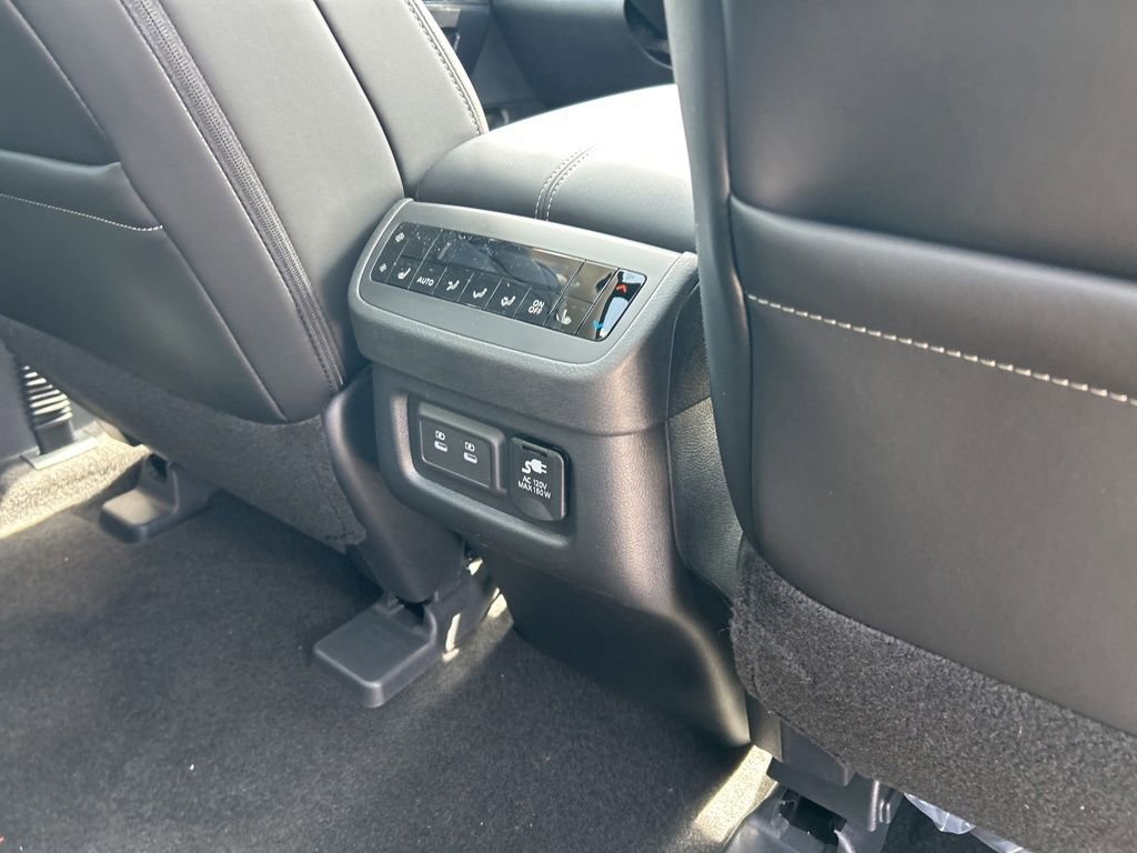 New 2026 Nissan Pathfinder Platinum w/ Cargo Package image 52