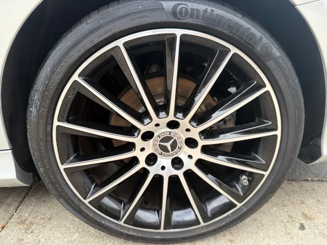 Used 2018 Mercedes-Benz C 300 4MATIC Sedan image 39