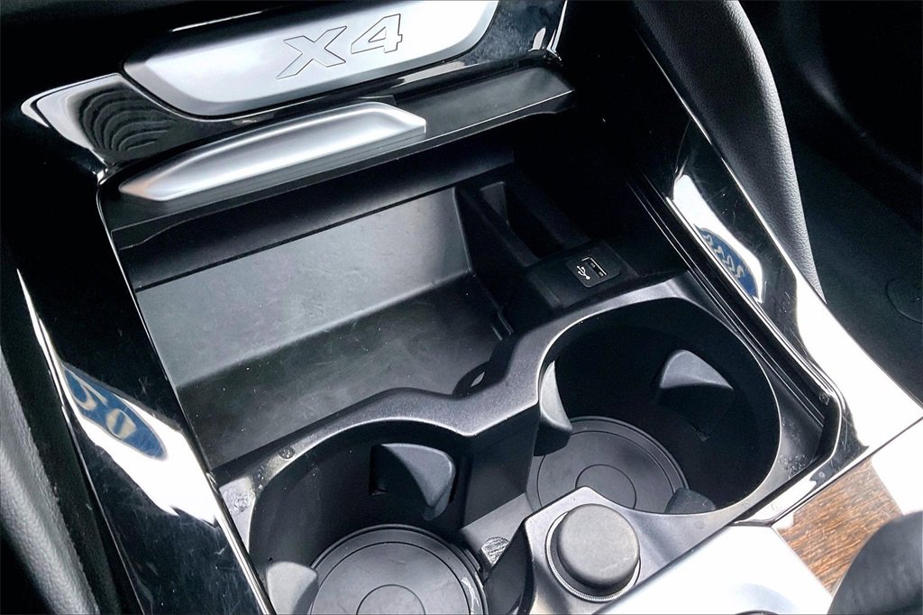 Used 2020 BMW X4 xDrive30i w/ Convenience Package image 16