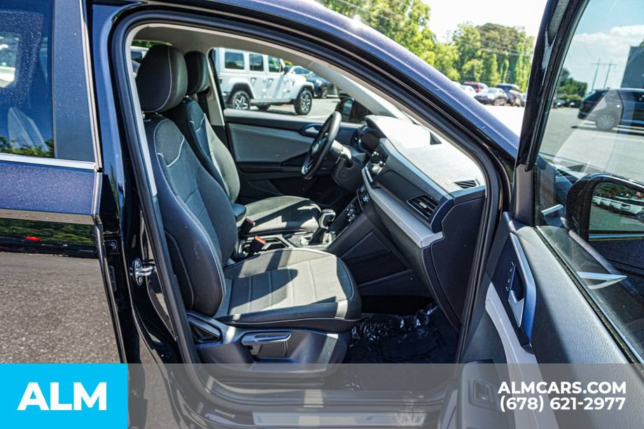 Used 2024 Volkswagen Taos SE FWD image 22