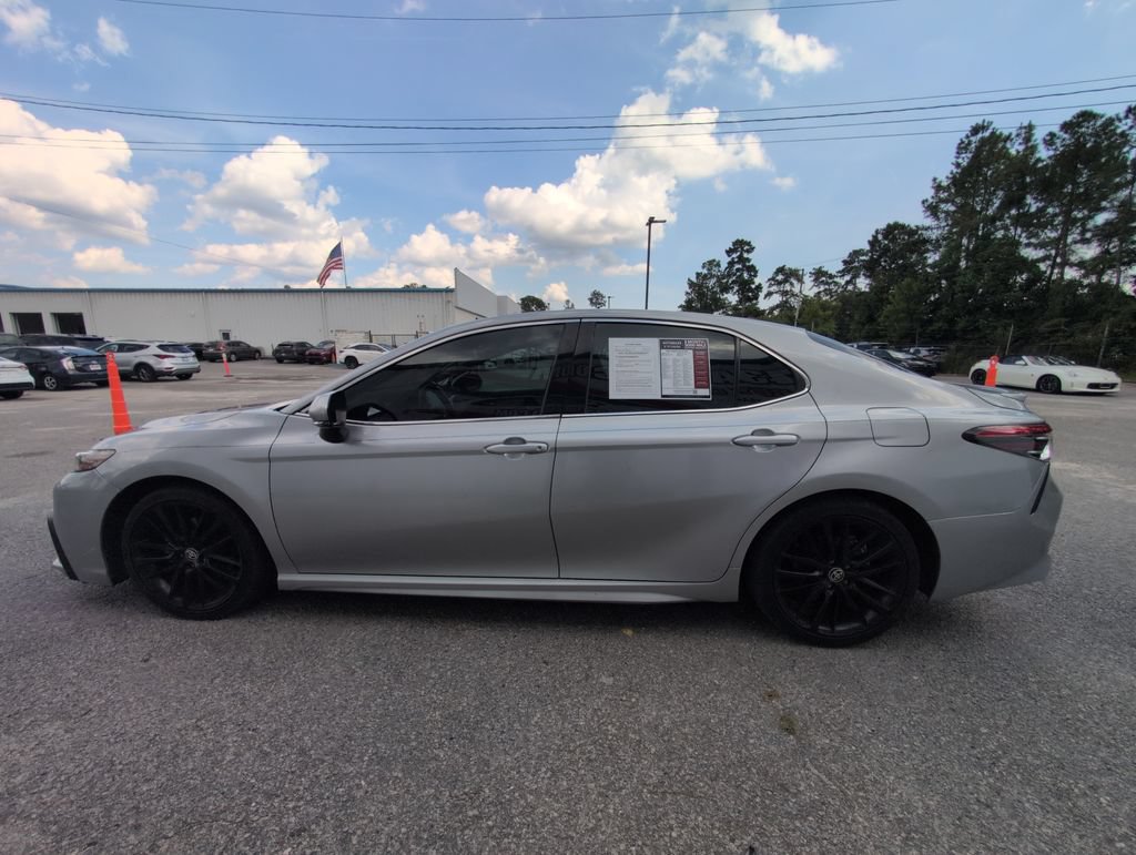 Used 2021 Toyota Camry XSE w/ Navigation Package FWD image 5