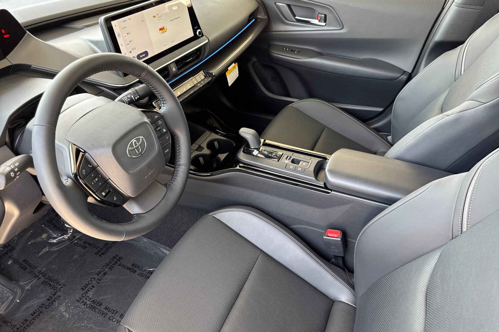 New 2027 Toyota Prius FWD image 9