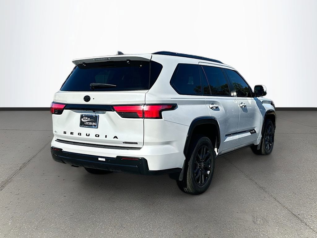 Used 2025 Toyota Sequoia Platinum image 7