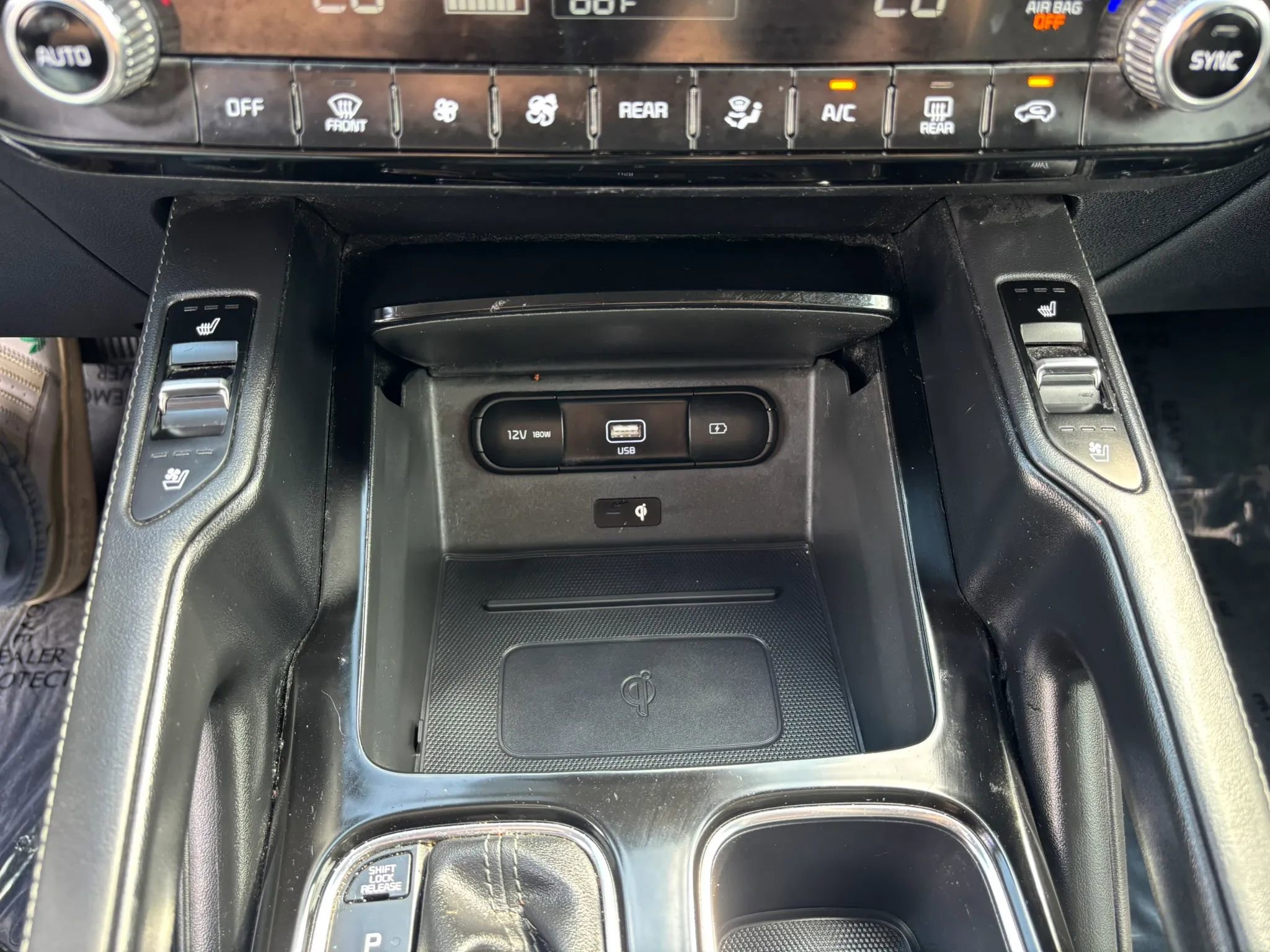 Used 2022 Kia Telluride EX w/ EX Premium Package AWD/4WD image 41