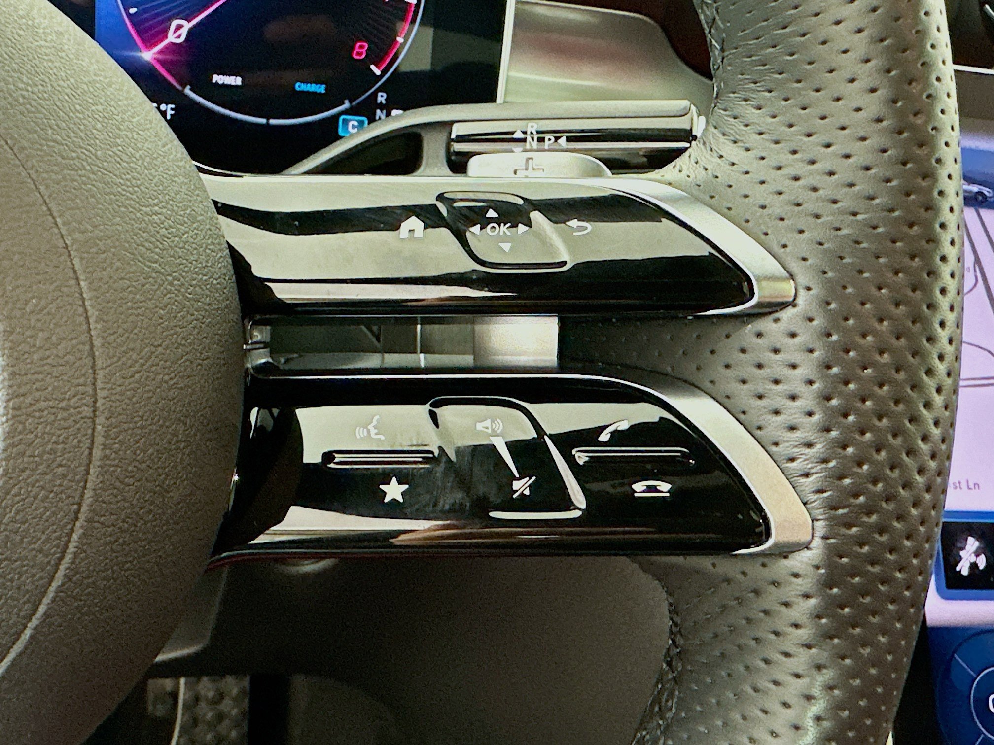 Certified 2024 Mercedes-Benz C 300 C300 4MATIC image 13