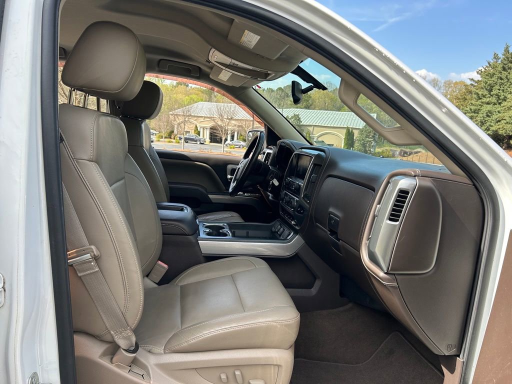 Used 2015 Chevrolet Silverado 1500 LTZ image 41