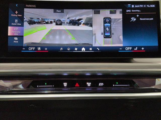 Used 2024 BMW 760i xDrive w/ Premium Package image 14